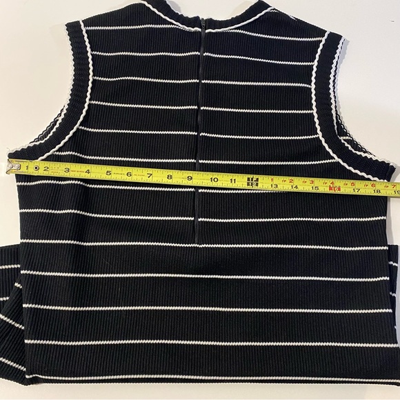 Vintage Knits by Magda Black White Striped Cowl Neck Textured Sleeveless Top - Picture 6 of 7